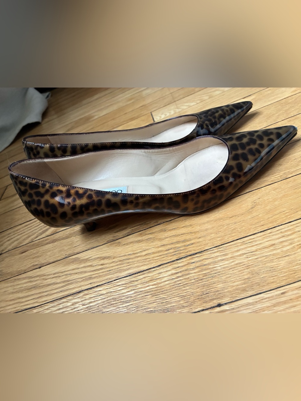 Jimmy Choo Leopard Patent Pointed-Toe kitten heel - Picture 2 of 7